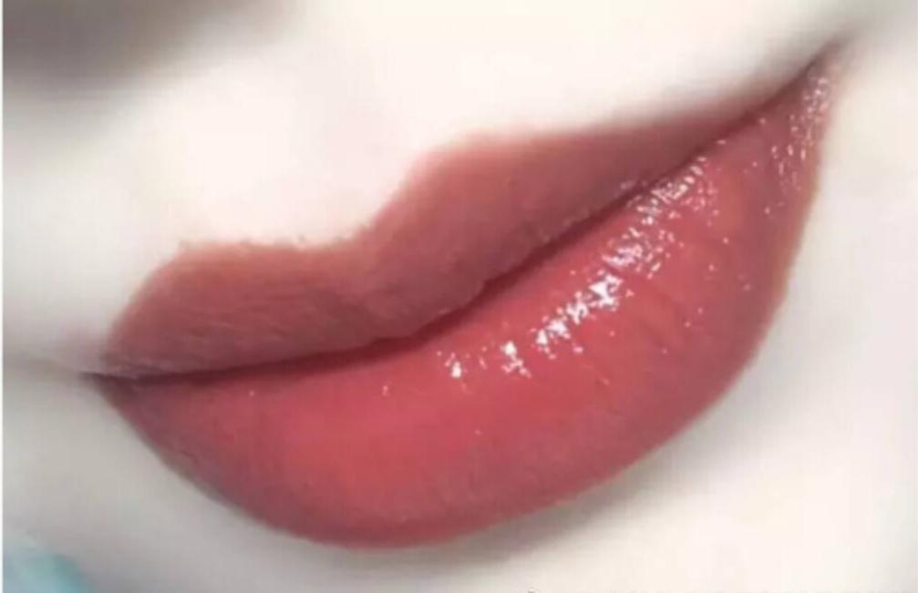 mac口红大子弹头683和682,mac口红子弹头磨砂壳916