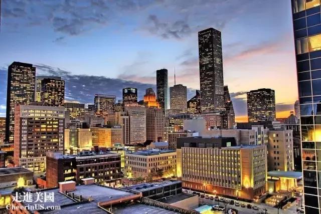 美国纽约旅游购物必买清单,美国人眼中的十大地方