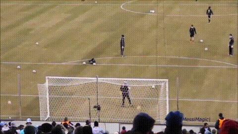 梅西最可怕的一次过人,分析一下梅西的过人