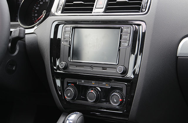 2018款速腾180tsidsg臻享版,1.2T的速腾好开吗