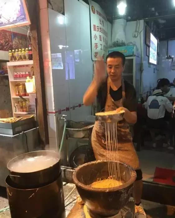 重庆5天4夜美食攻略,来重庆旅游不可不吃的十大美食