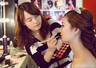 不掉色口红秘诀,不掉色口红怎么涂均匀暗沉