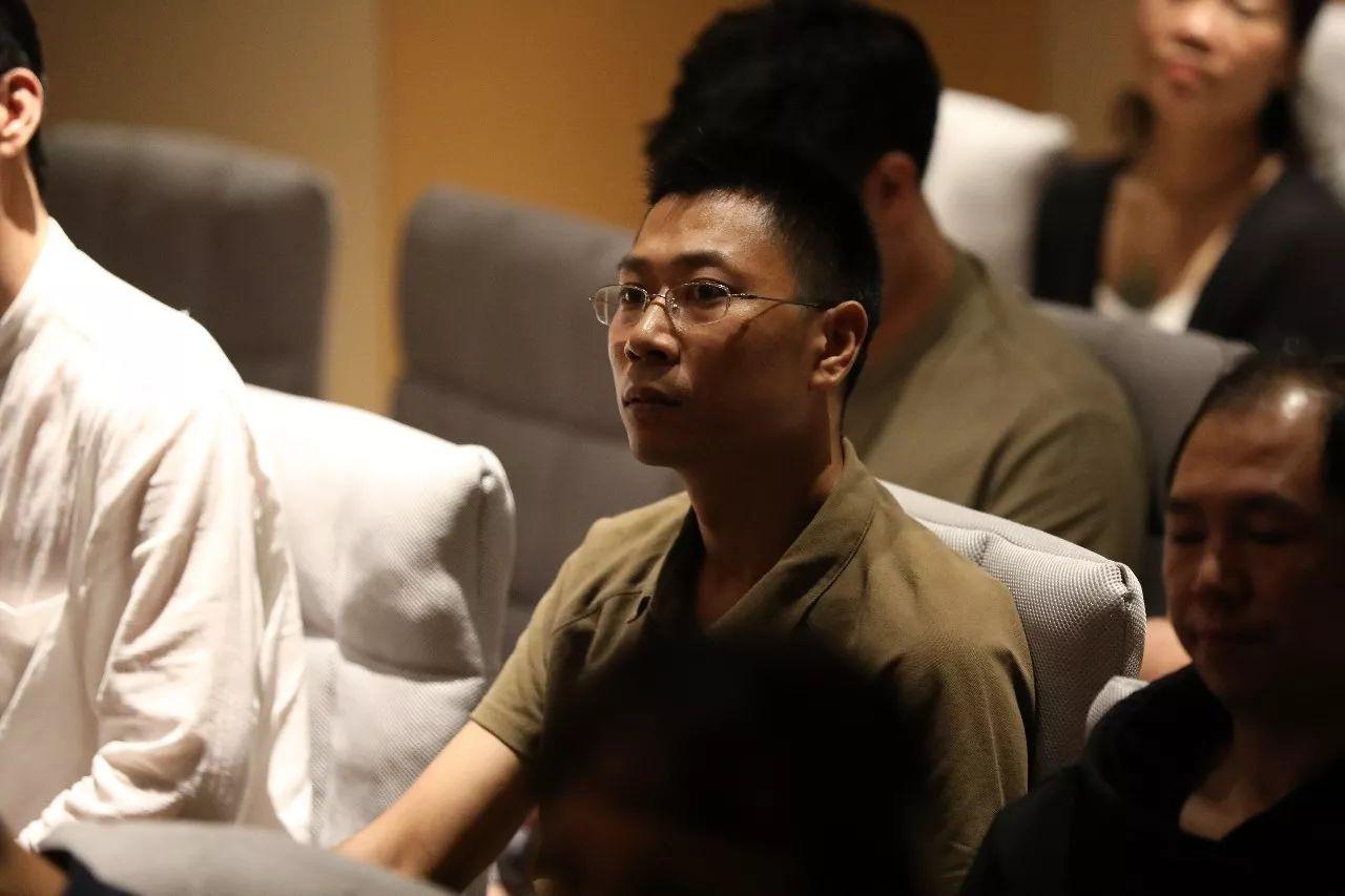 箫园秋分箫友雅集聚于杭州“雪庐”交流箫艺术