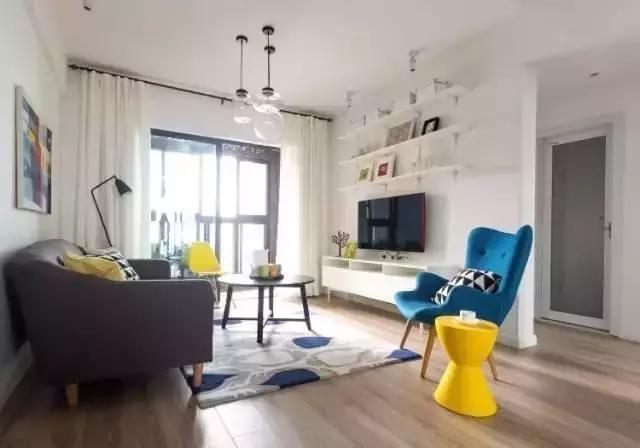 现在流行的电视背景墙风格,2022最流行的电视背景墙现代风格