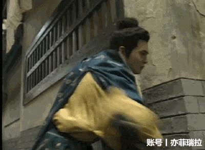 天龙八部黄日华版鸠摩智打高僧,天龙八部黄日华和鸠摩智对决