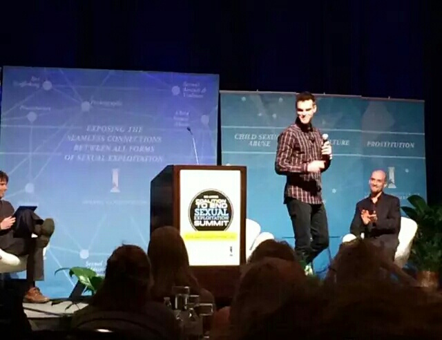 小黄片看多了会不举吗?原来外国也有戒色吧