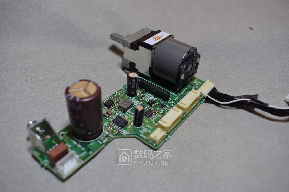 索尼uda1听感评测,索尼vf1功放拆解