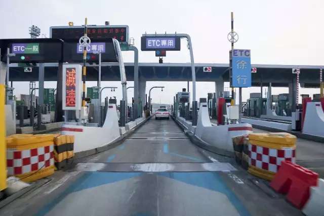 2022中秋高速免费吗,国外的高速公路免费吗