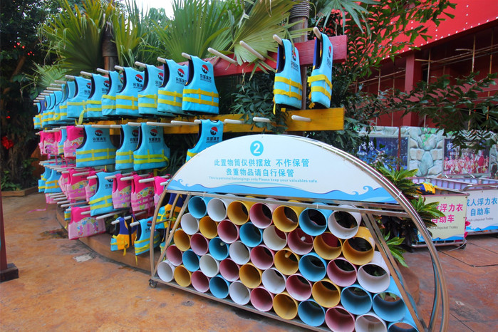 带着寻宝记游遍祖国大好河山,带着挖机去海边度假