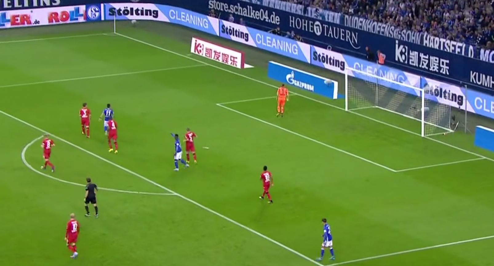 拜仁越位判罚,德甲裁判罚点球