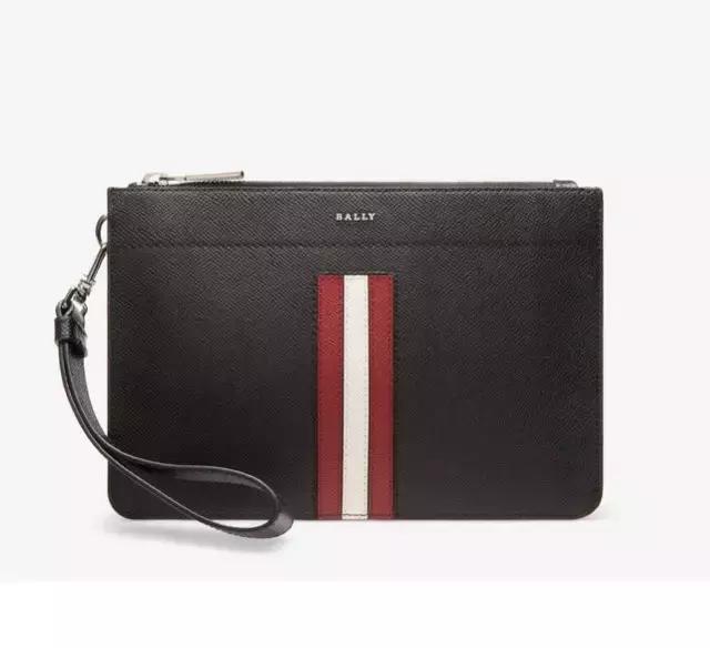 会用手包的男人我想给他+1000分