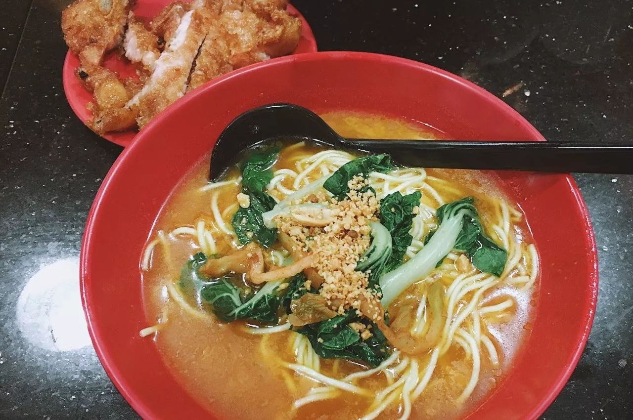 去香港住哪吃美食最方便,去香港吃美食住哪里最方便