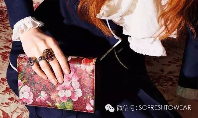 chanel钱包怎么样,买钱包还是卡包