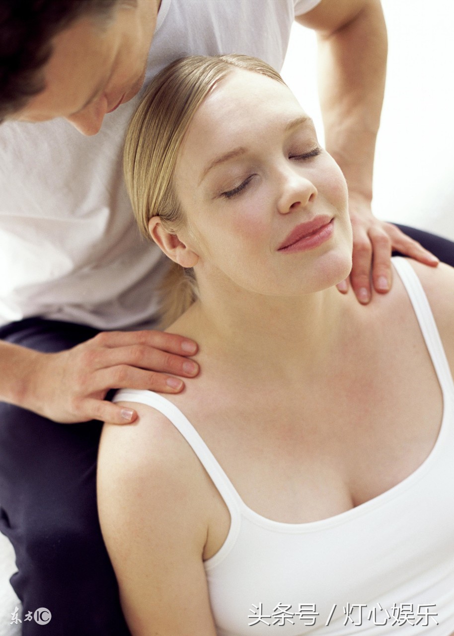 孕期按摩对妈妈有什么好处,孕妇做按摩需要注意什么