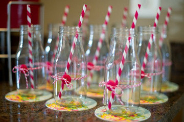 红酒瓶改造花瓶画,红酒瓶摆件