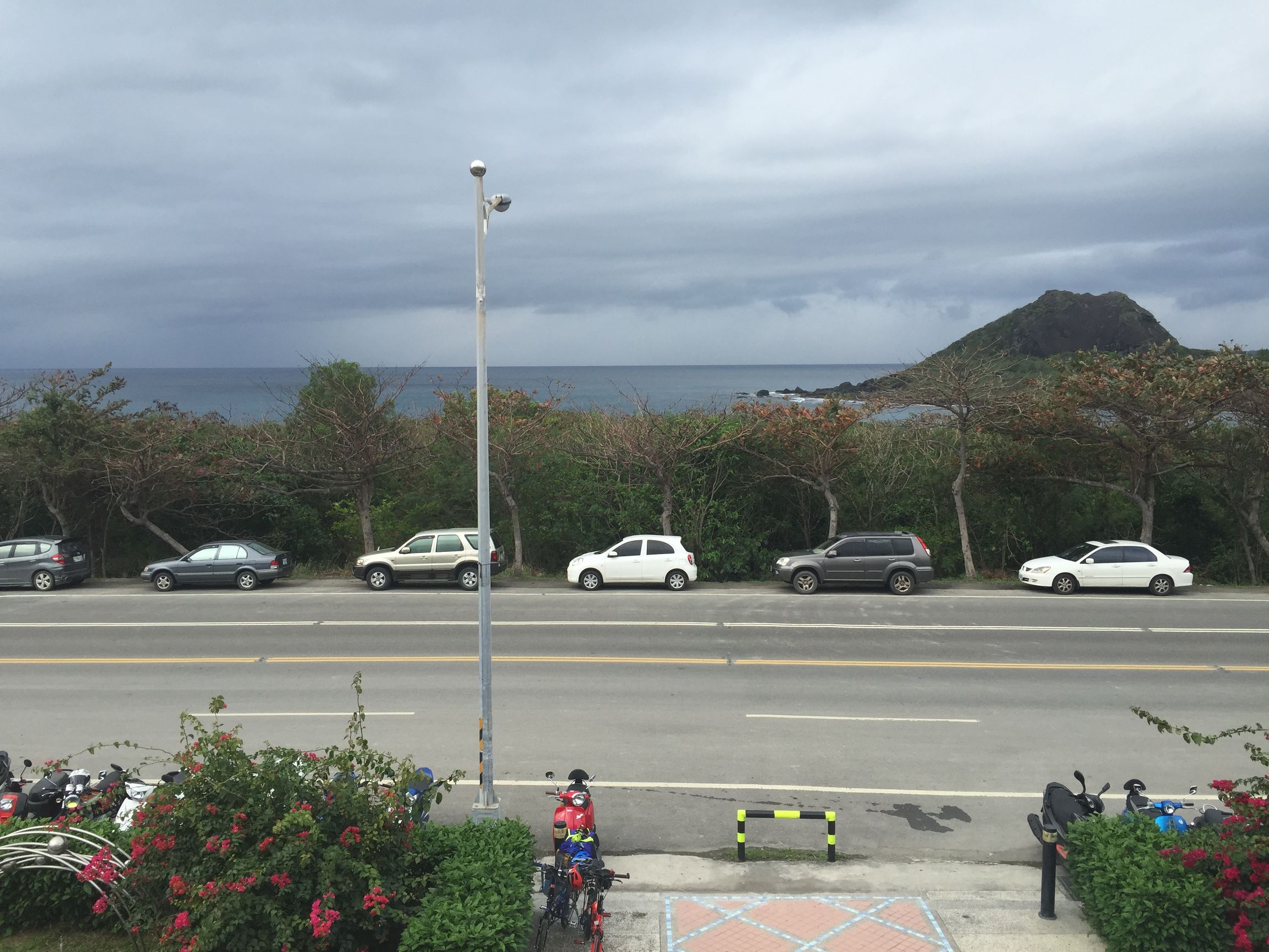 共享单车人人都能骑,共享单车人人都可以骑