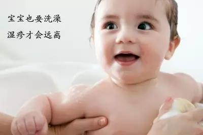 宝宝长奶癣还和遗传有关？坚持这样做想不好都难！