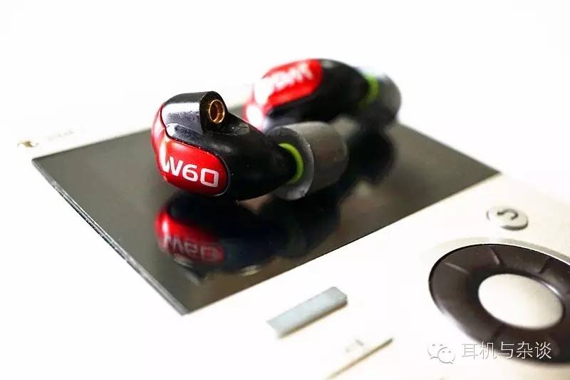 再“看W60，论听音喜好的变化