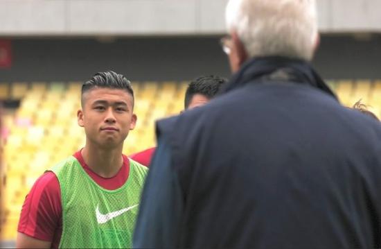 中秋节这天，里皮与张玉宁握手释前嫌！