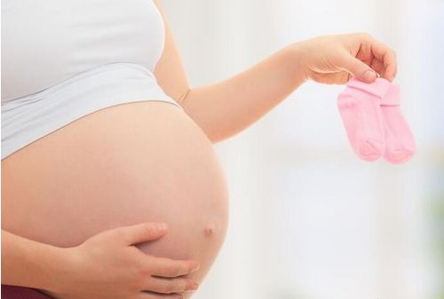 孕期防止长斑的护肤品,孕妈怀孕期间长斑用什么护肤品