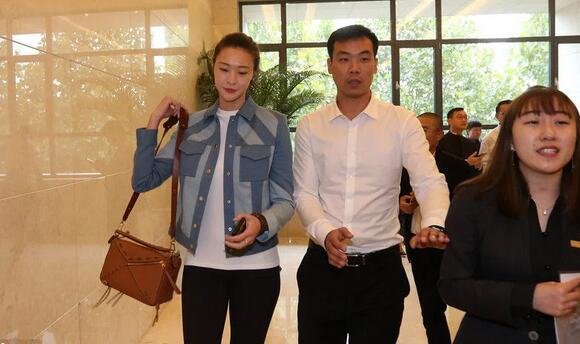 郎平换上魏秋月张常宁迅速逆转,郎平参加魏秋月婚礼