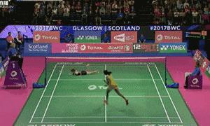 羽毛球最简单战术,如何实战教学生羽毛球吊球战术