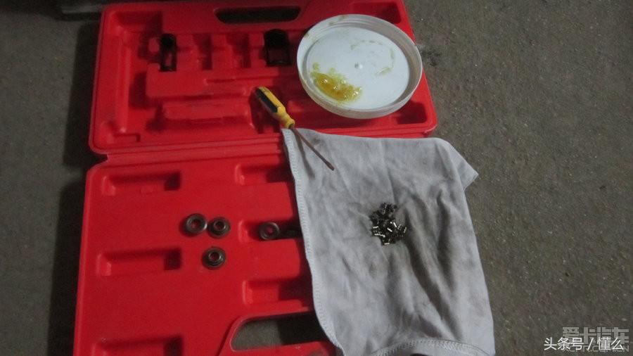 宝马320li发动机烧机油怎么修,宝马320i发动机抖动冒蓝烟