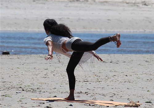 瑜伽的初步练习20式瑜伽经典动作图解