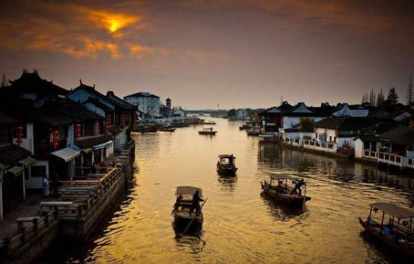 如果你来上海玩想打卡魔都,如果你要去上海我应该说什么