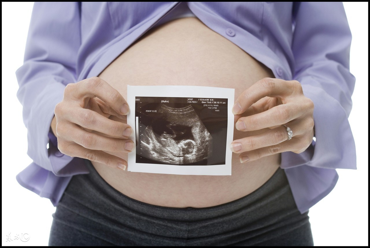 孕妈们选择什么生产方式,临产是顺产好还是剖腹产