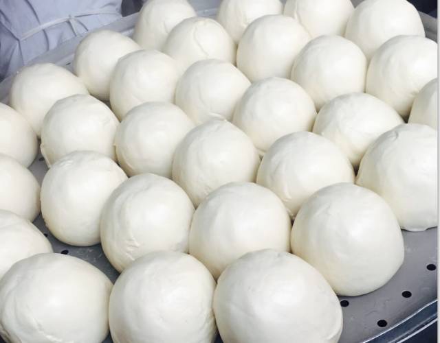 一咬满嘴油儿！北京最好吃的包子铺全在这！