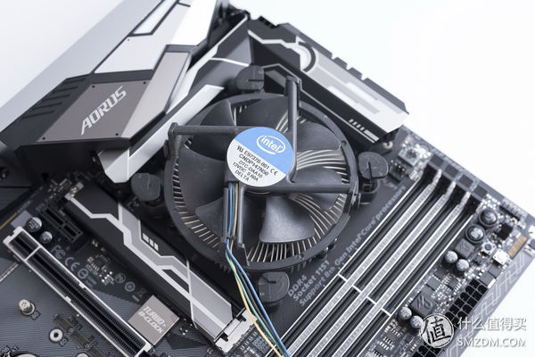 intel第十代酷睿首发深度评测,intel酷睿i7八代8700