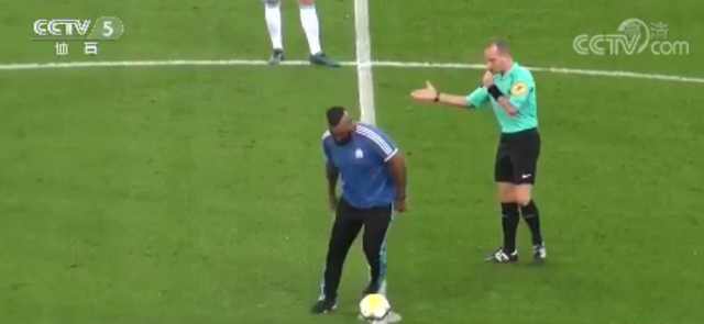 马赛球迷被邀请开球真实原因,足球魅力场外故事