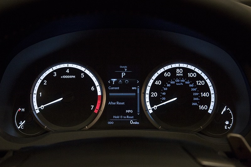 雷克萨斯rc卖点,雷克萨斯rc为什么保值