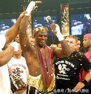 人口小国、大神辈出的格斗圣地，随便出个小孩能灭泰拳王