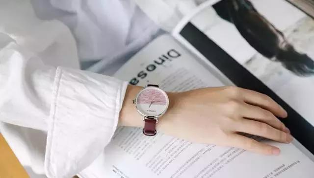 不吃土也能买的手机,运动手表推荐学生党高颜值