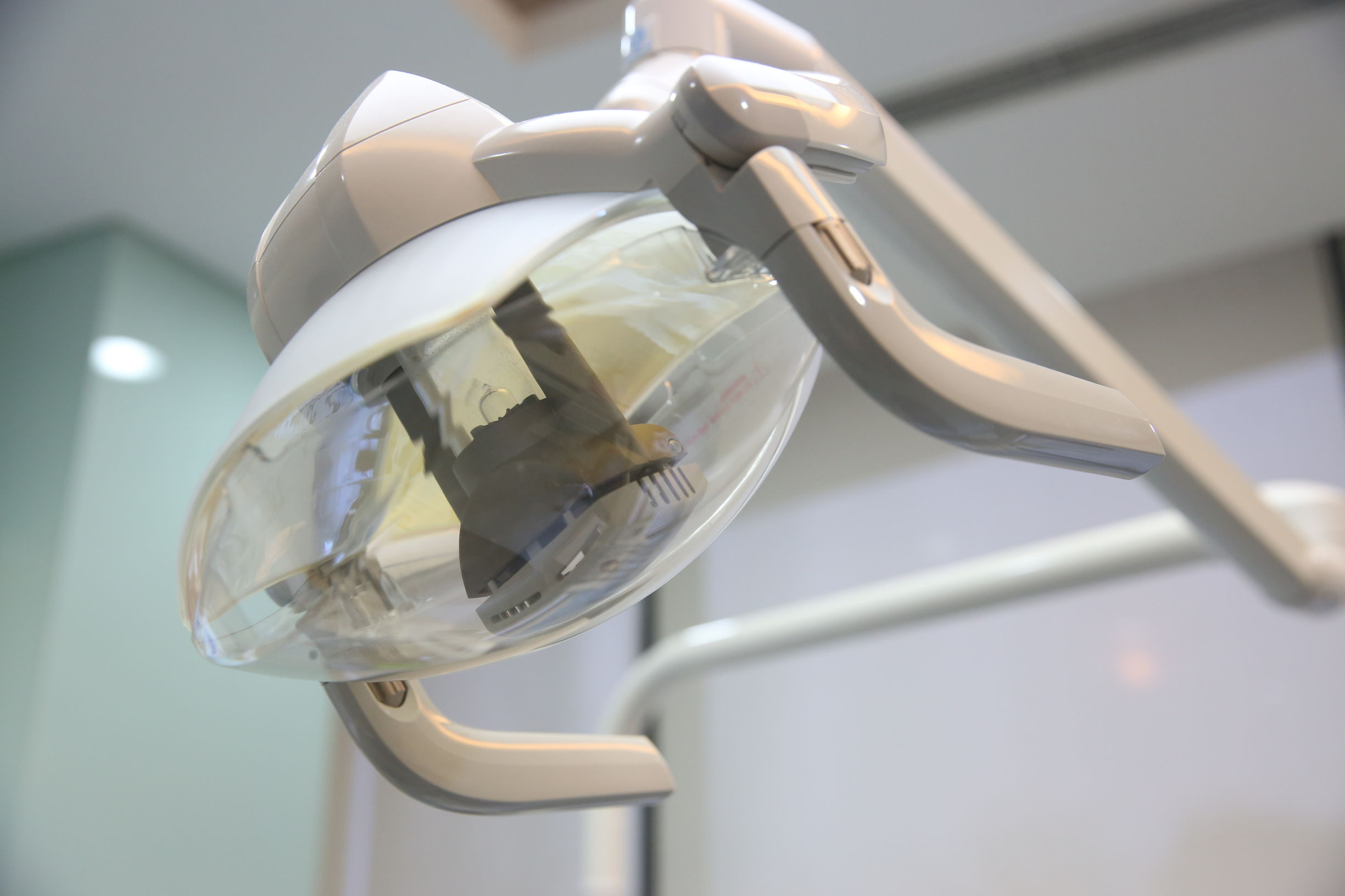 解密:你不知道的现代牙科设备和诊室