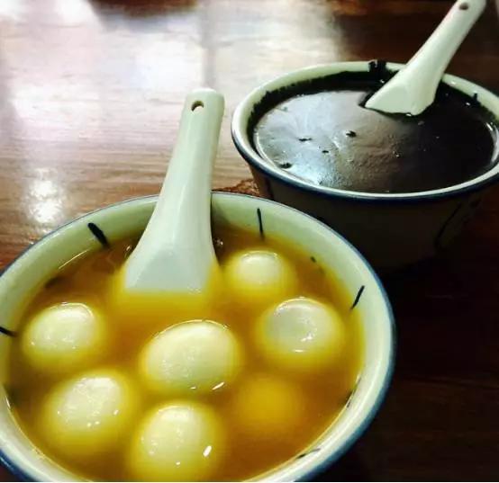 打个飞的去九龙吃10元米其林小吃