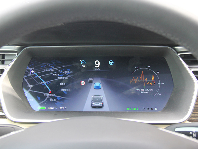 特斯拉modely自动驾驶试驾视频,试驾特斯拉models高性能版车重