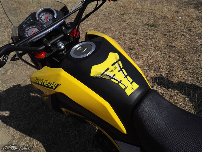 宝马水鸟gshp和探险版有什么区别,宝马水鸟1300gs国内上市