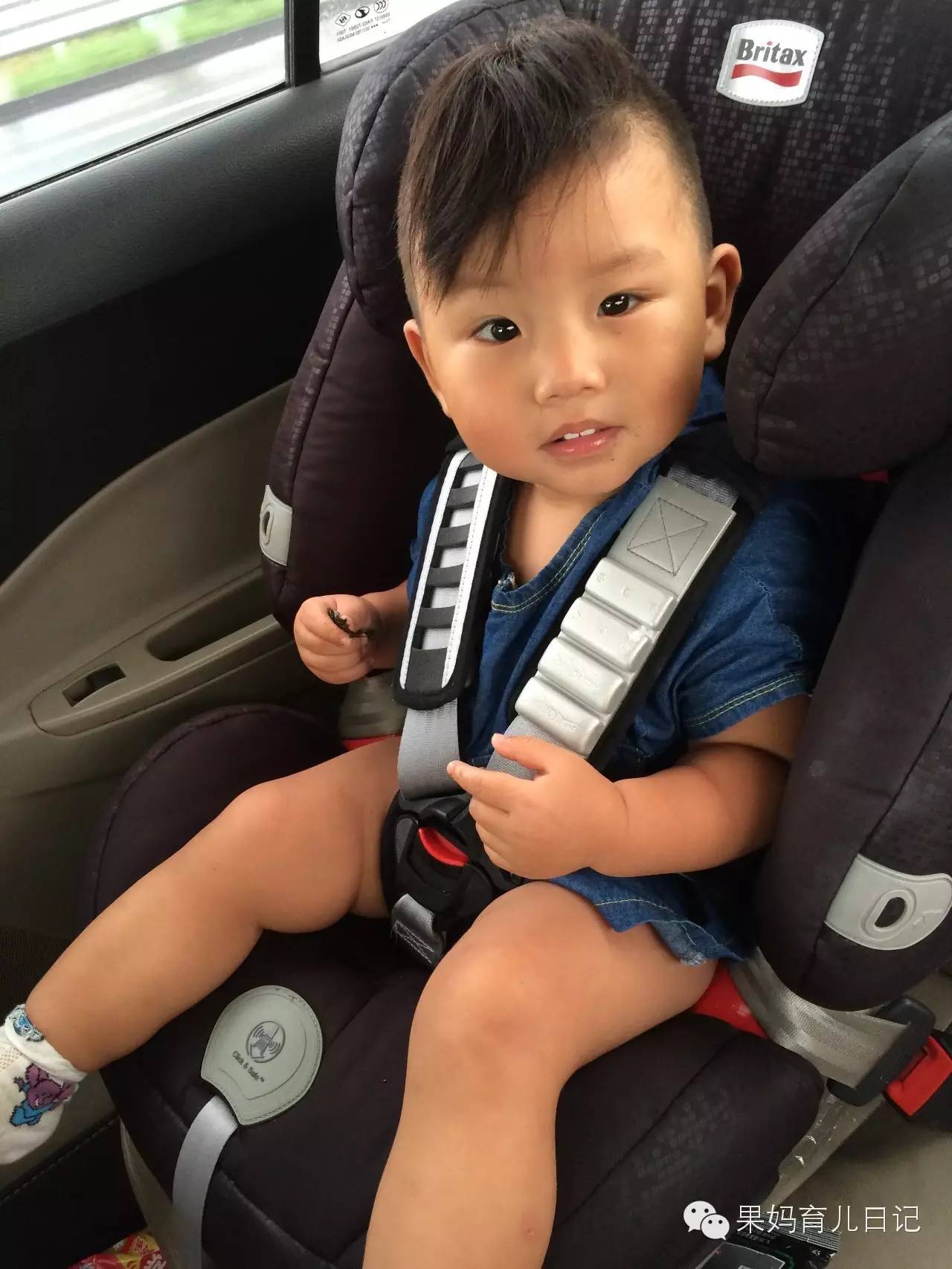 生活早参考安全座椅测评,果妈测评