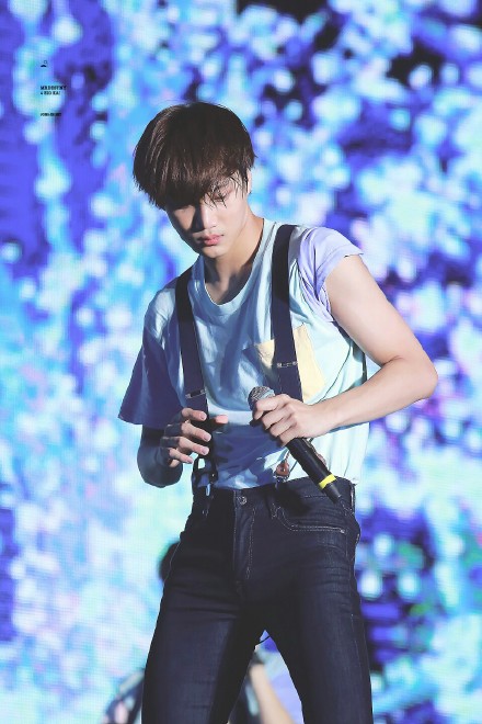 郑秀晶和kai恋爱,kai与郑秀晶恋情