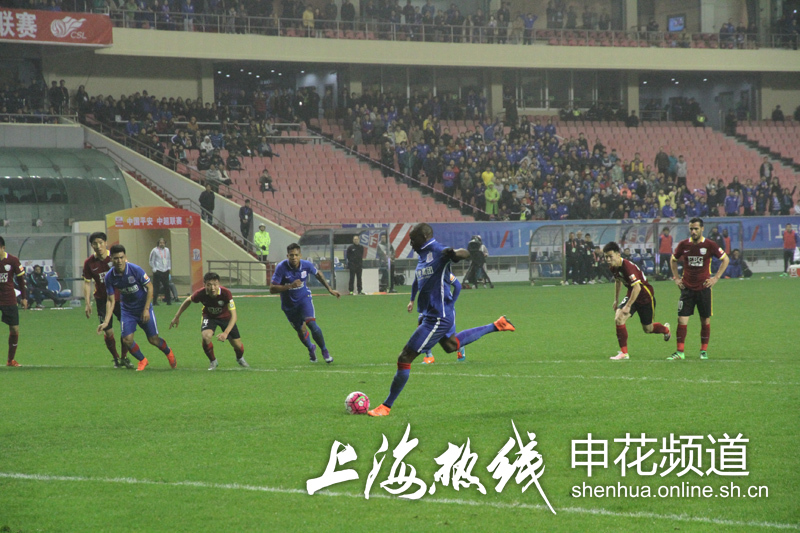 登巴巴绝杀曼联,登巴巴伤停补时