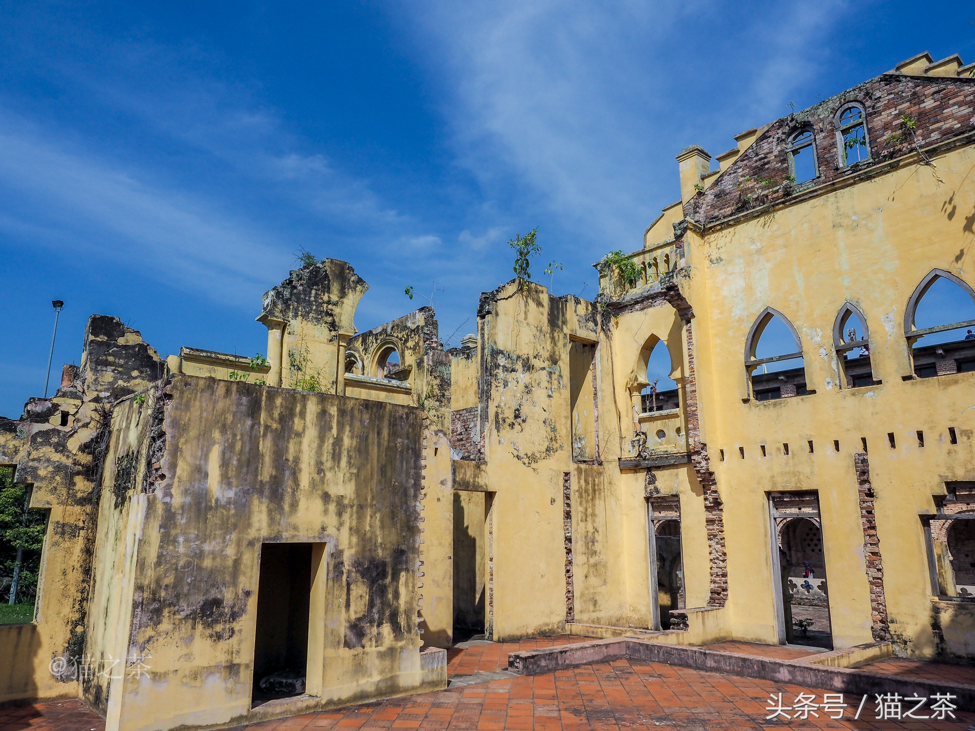 4大最恐怖荒废的城堡,探索废弃多年的诡异城堡