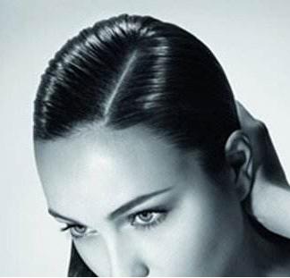 头皮屑最好最快解决方法,头皮屑满天飞了怎么办