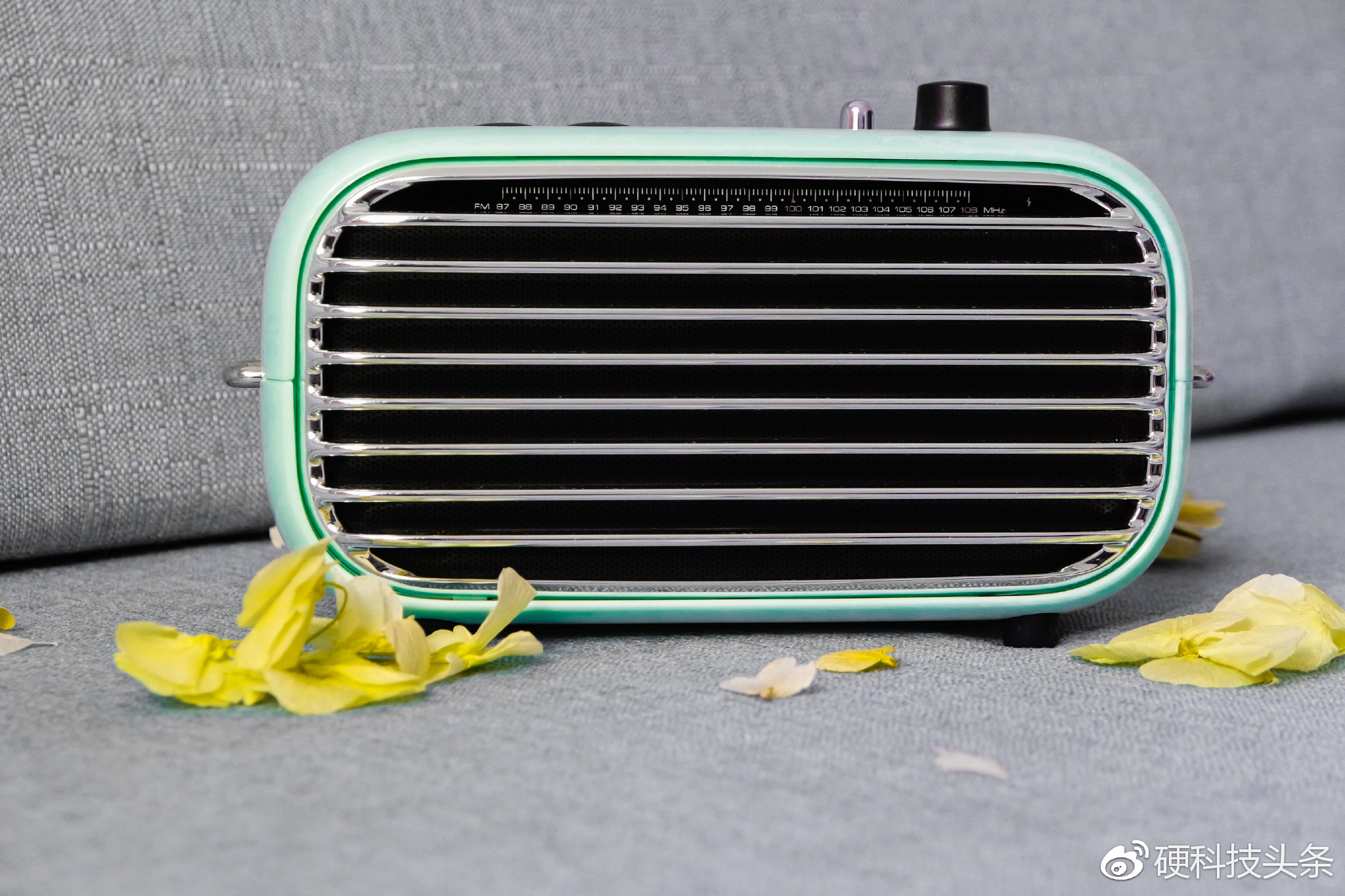 洛斐毒奏蓝牙音箱续航是多久,洛斐毒奏蓝牙音箱