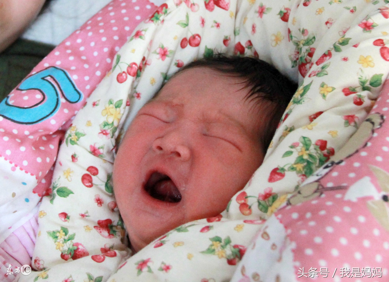 襁褓包适合多大的宝宝,宝宝襁褓包被怎么包