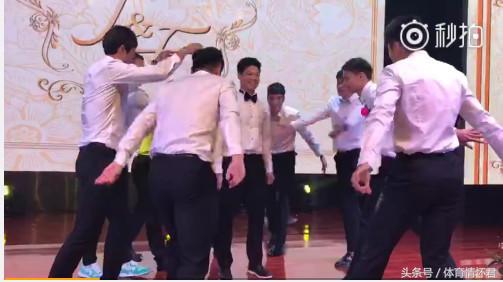 中国百米飞人大婚,苏炳添携手体坛最帅伴郎团尬舞,娶最美新娘!