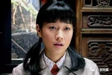 同框的袁泉气质太出挑,再次被袁泉的美惊艳到了