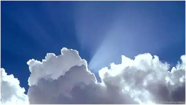 上帝说要有光是怎么来的,上帝说要光就有光